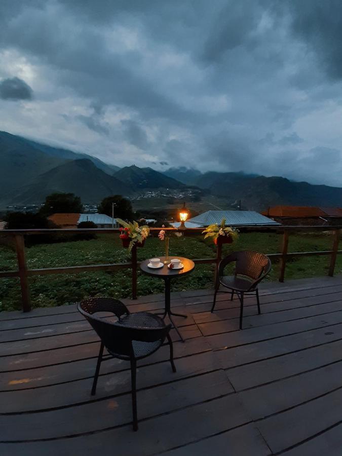 Guesthouse Elli & Cottages 카즈베기 외부 사진