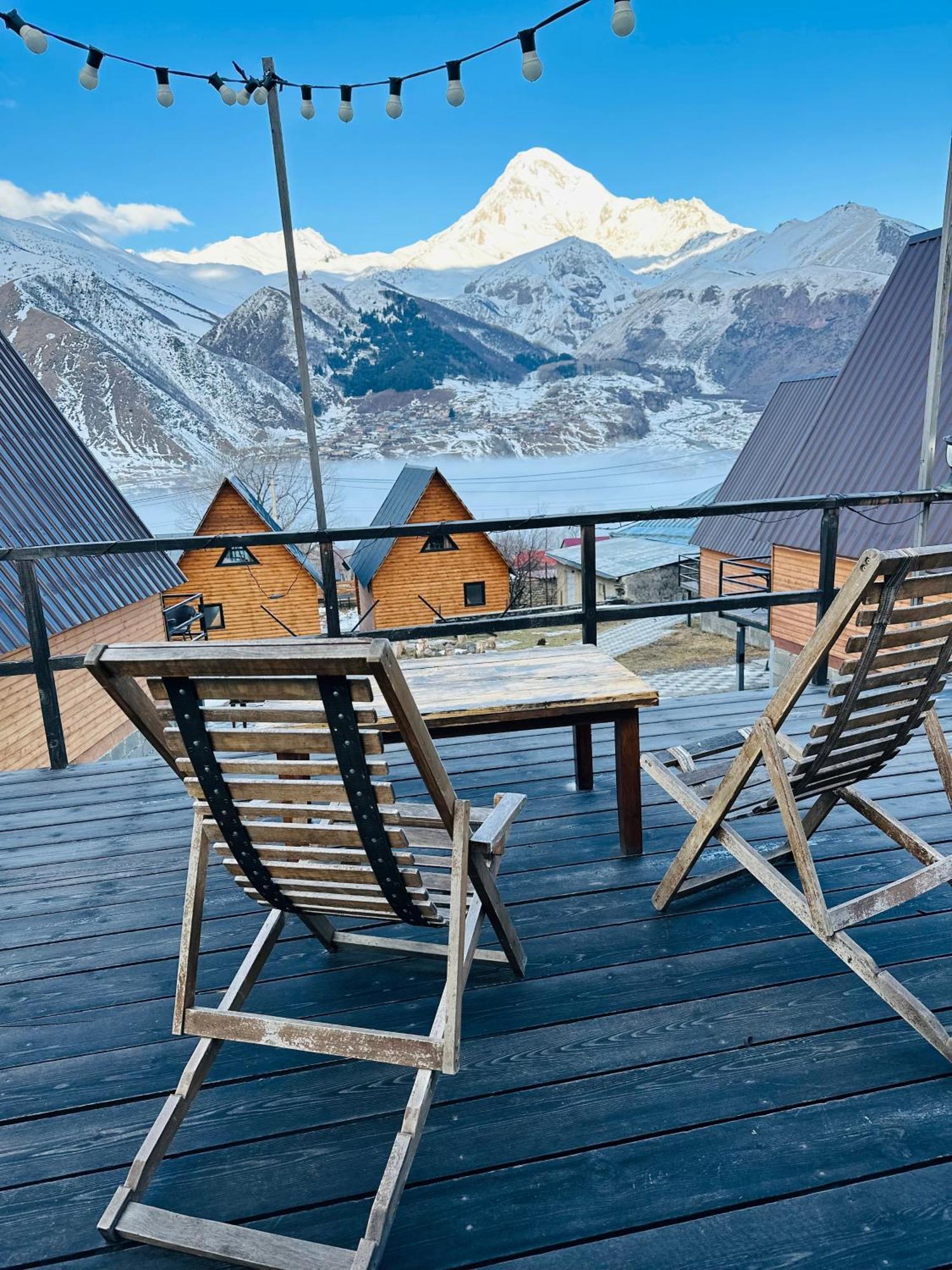 Guesthouse Elli & Cottages 카즈베기 외부 사진