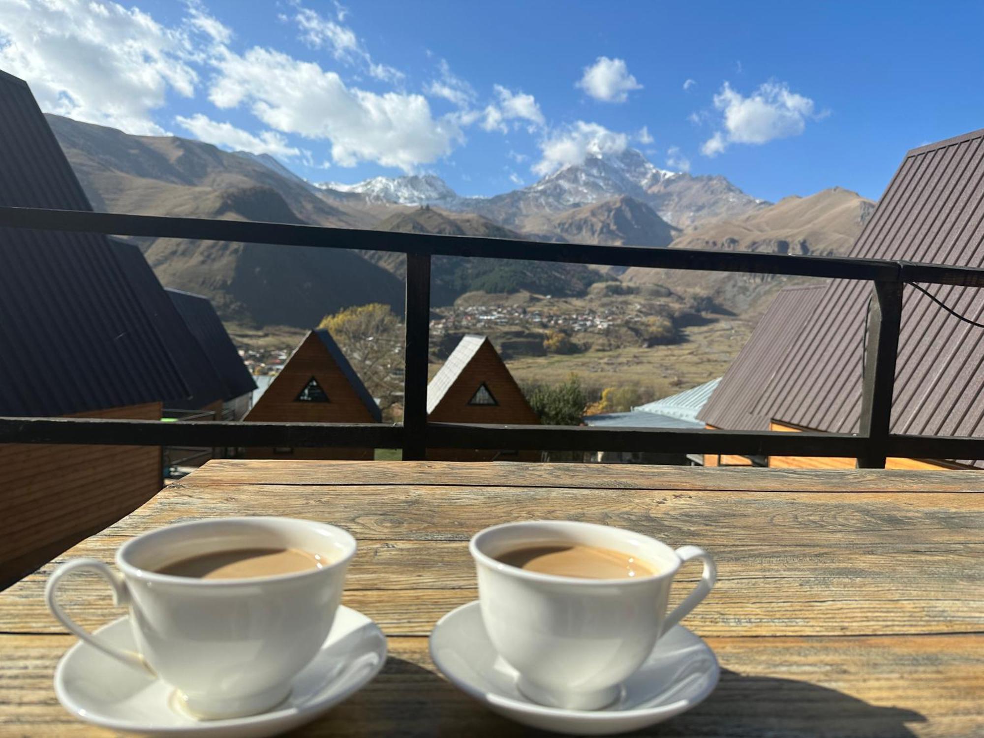 Guesthouse Elli & Cottages 카즈베기 외부 사진