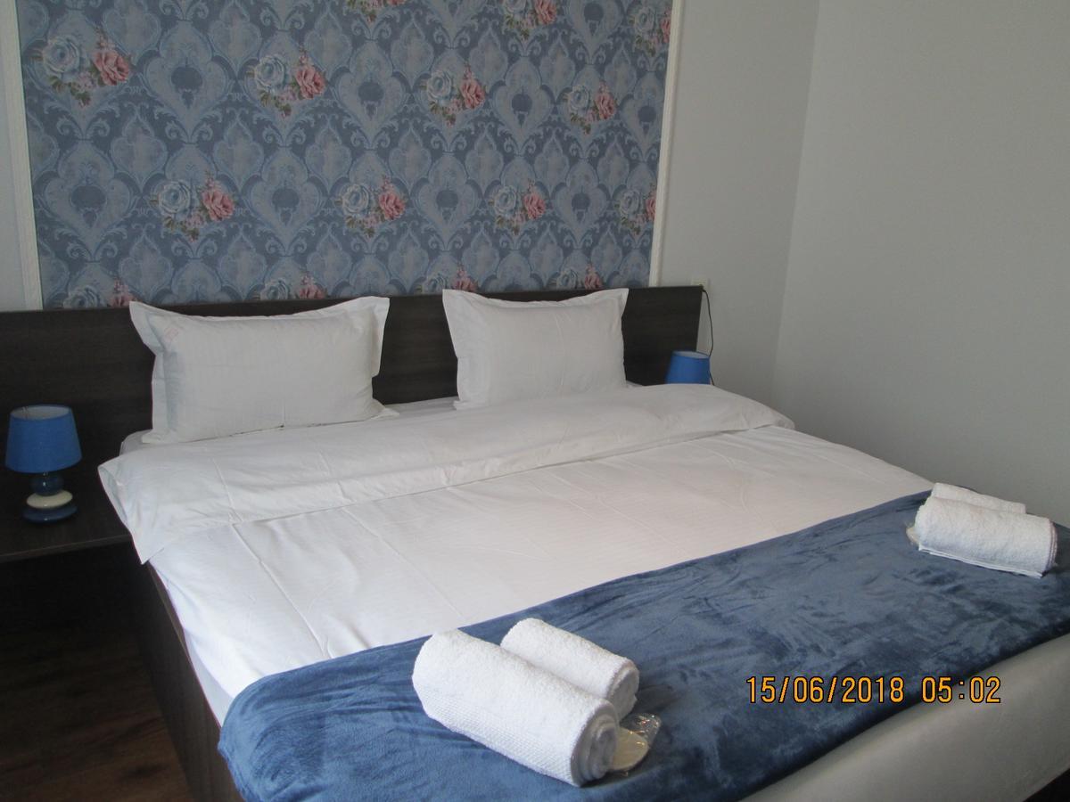 Guesthouse Elli & Cottages 카즈베기 외부 사진