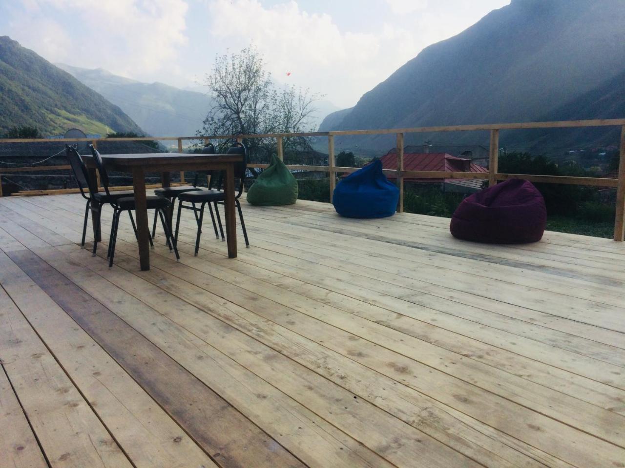Guesthouse Elli & Cottages 카즈베기 외부 사진