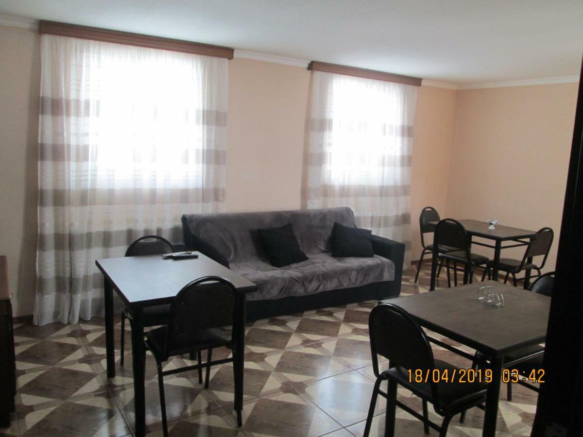Guesthouse Elli & Cottages 카즈베기 외부 사진