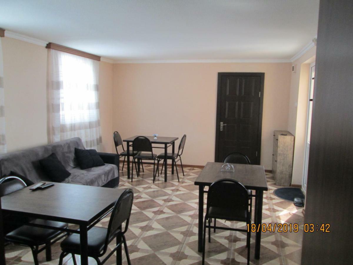 Guesthouse Elli & Cottages 카즈베기 외부 사진